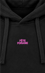 Schwarzer Hoodie mit Herz