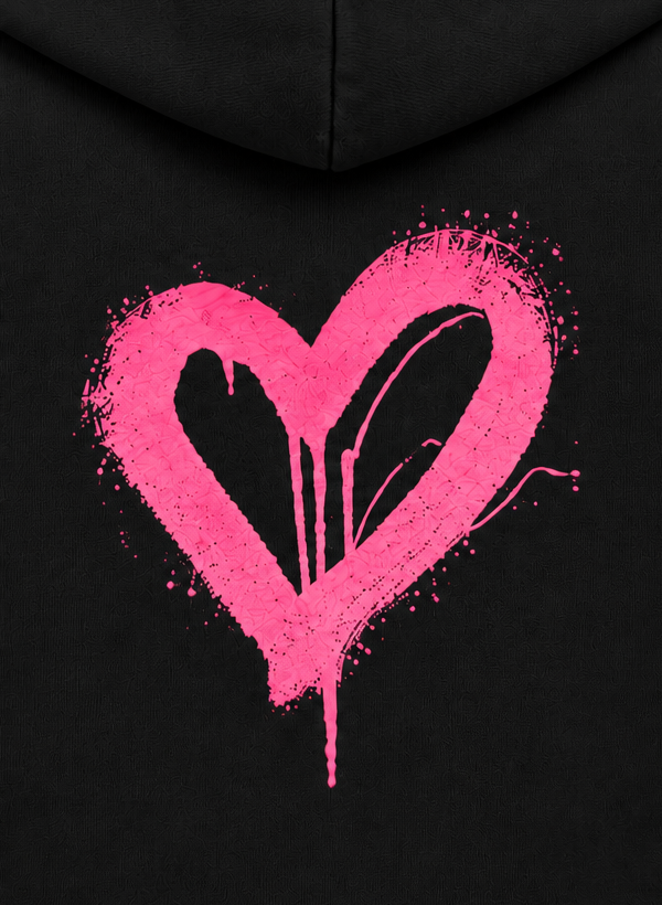 Schwarzer Hoodie mit Herz